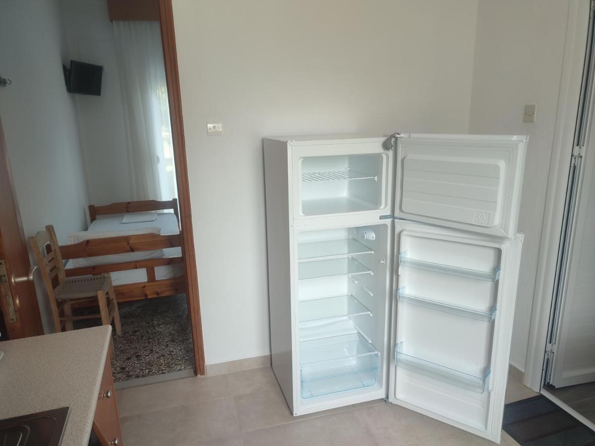 Paralía Skotínis Michalos Apartments מראה חיצוני תמונה