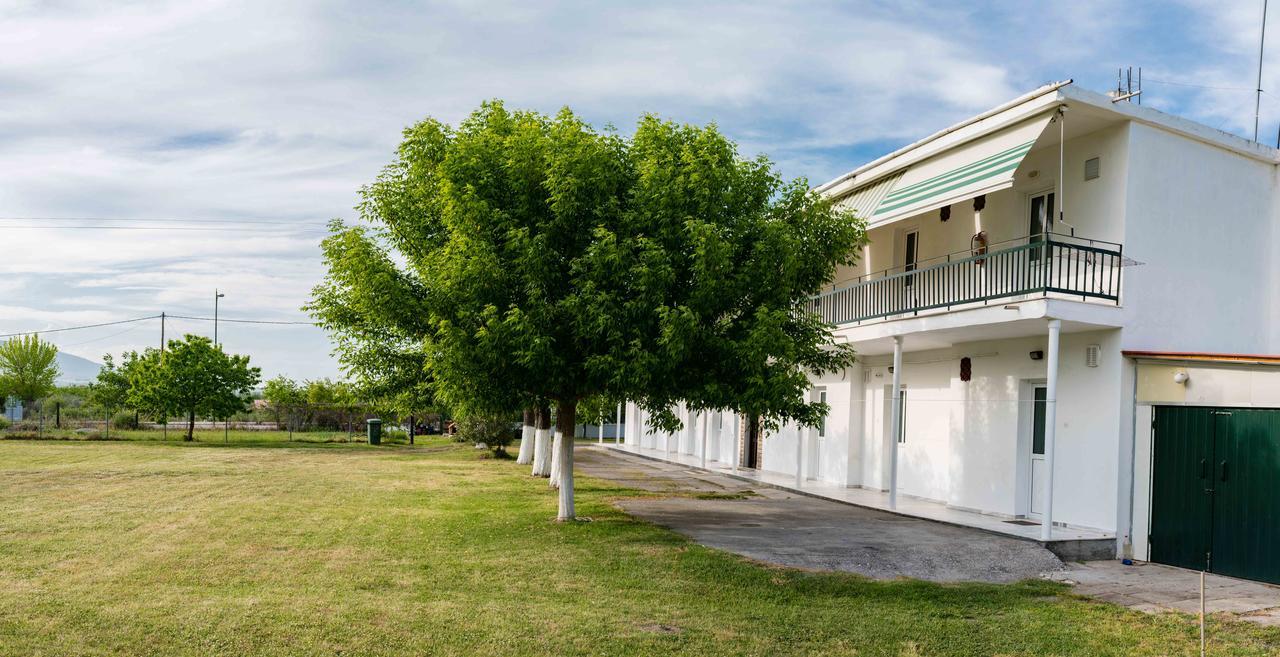 Paralía Skotínis Michalos Apartments מראה חיצוני תמונה