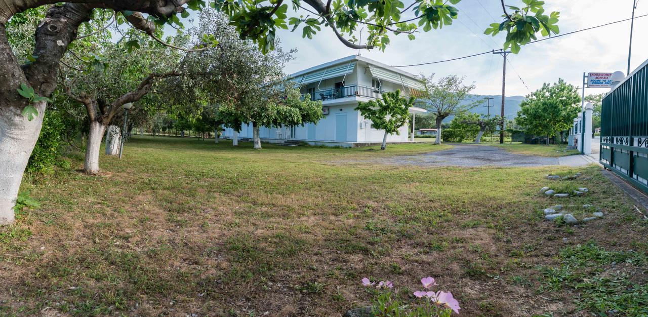 Paralía Skotínis Michalos Apartments מראה חיצוני תמונה